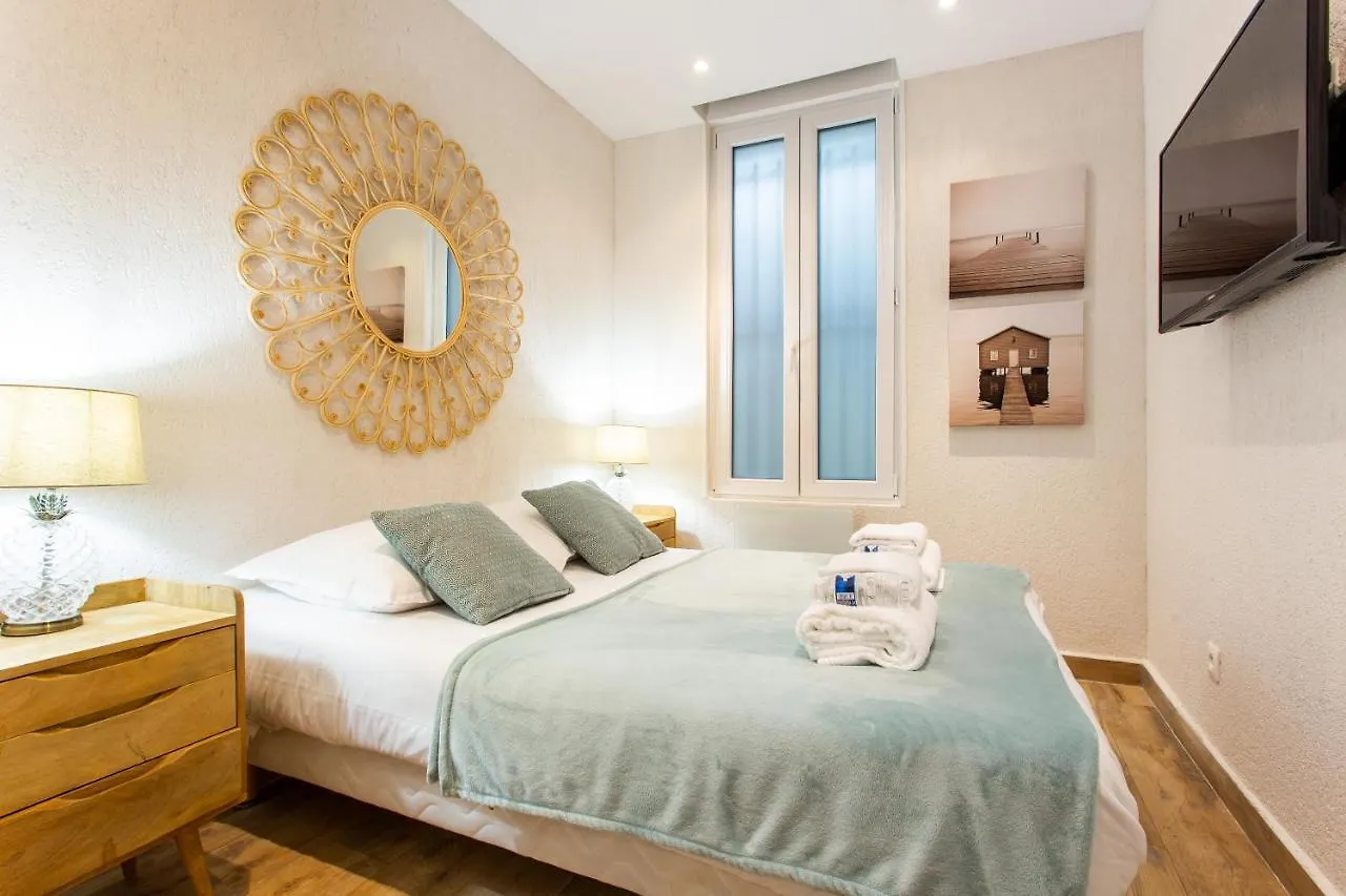 Hsh Moinon - Canal St-martin Magnifique 2br Apartment
